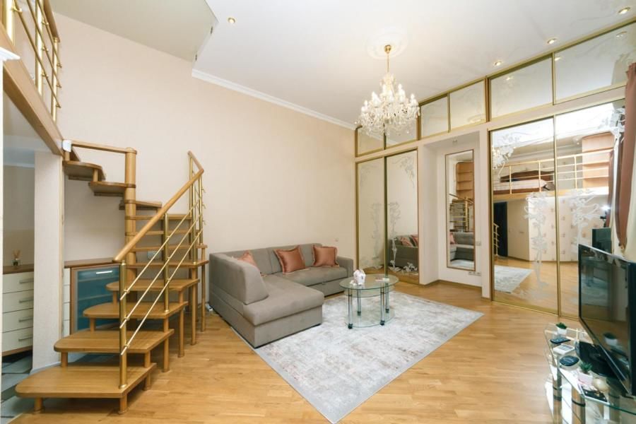 Апартаменты Stylish two-level flat 2 min from Khreschatyk Киев-40