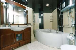 Апартаменты Stylish two-level flat 2 min from Khreschatyk Киев Апартаменты с 1 спальней-22